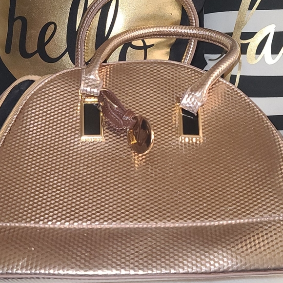 Womens rose gold small carry bag - Picture 9 of 9